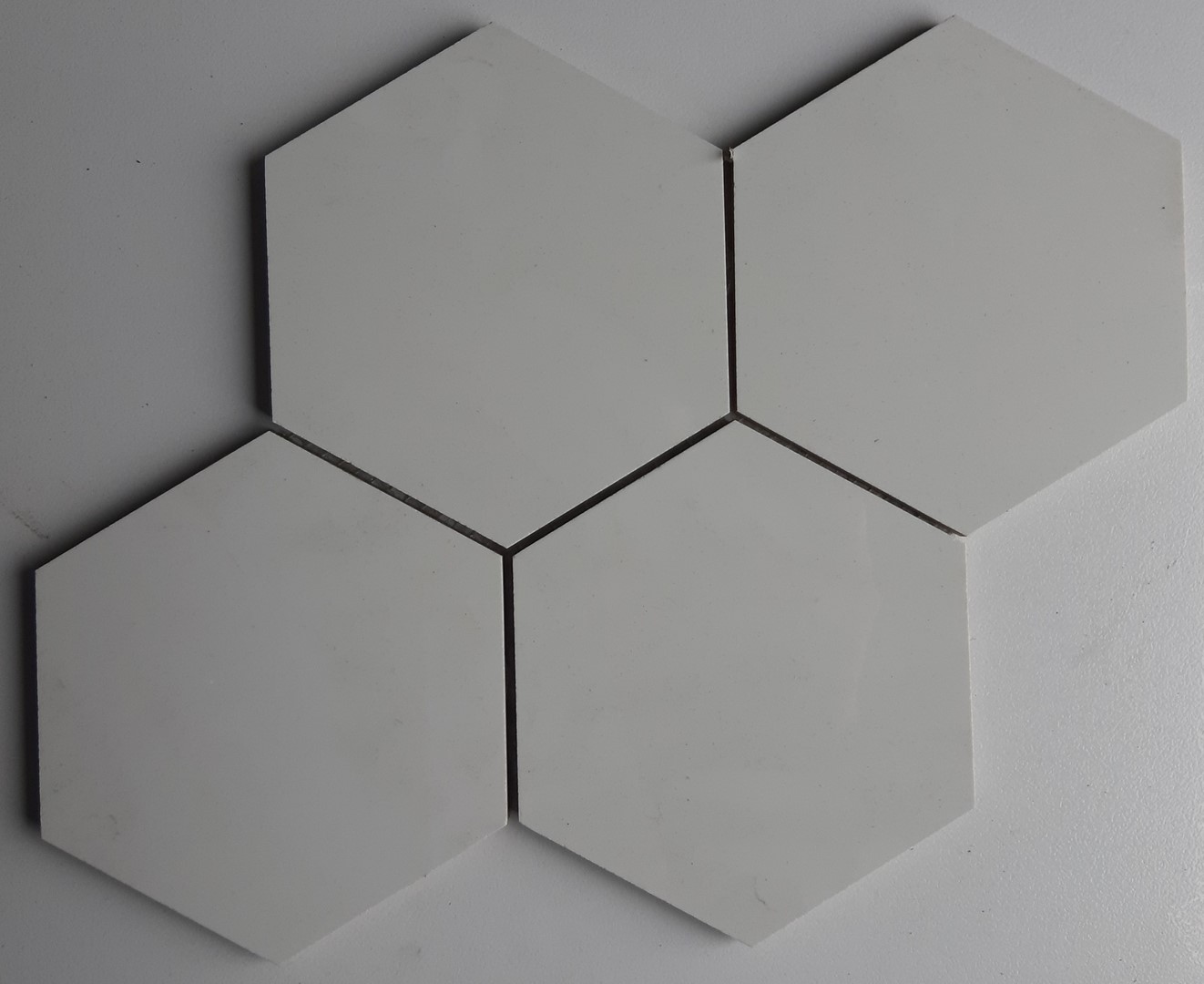 CRYSTAL WHITE POLISHED HEKSAGON 28,3X40,8 GAT.1