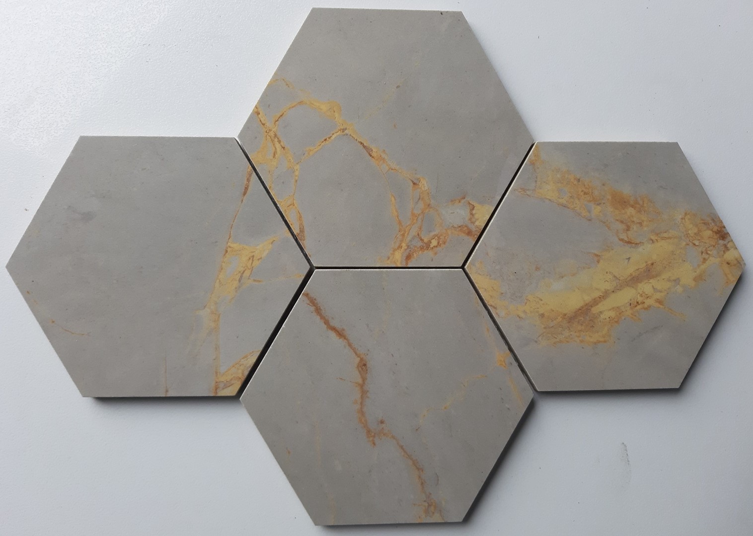 GOLDEN WAVE POLISHED HEKSAGON 28,3X40,8 GAT.1